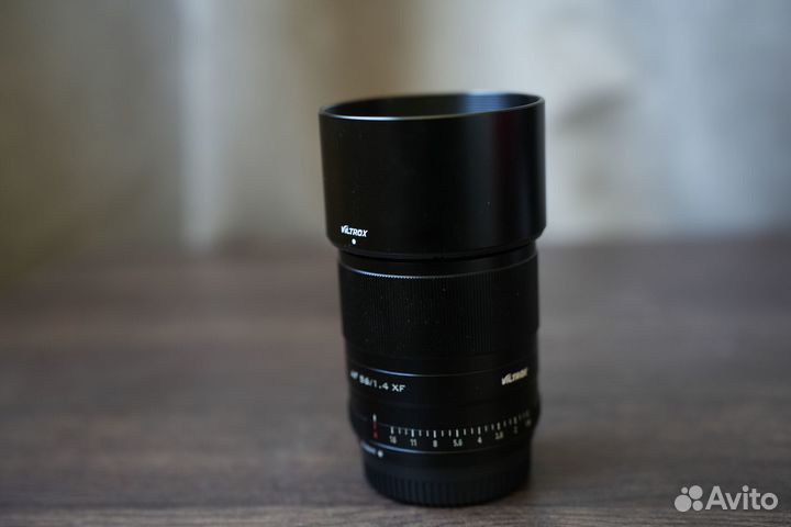 Объектив Viltrox AF 56mm F1.4 STM для Fujifilm