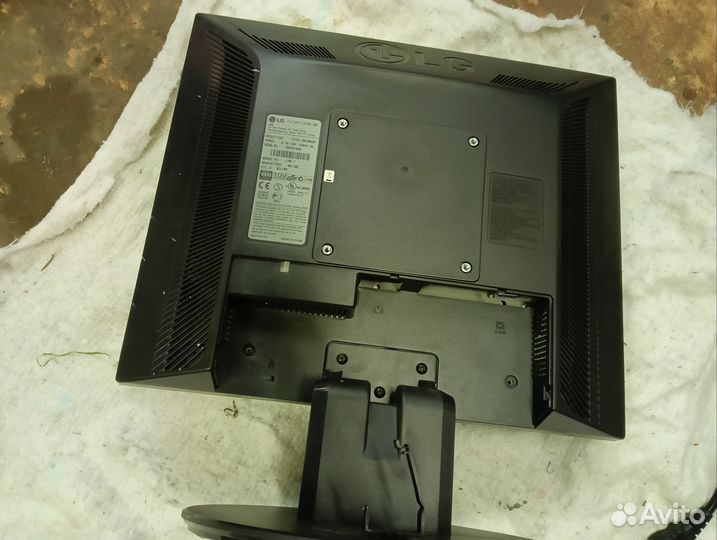 Монитор LG flatron