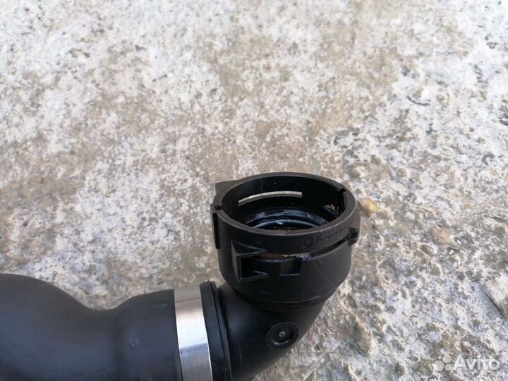 Патрубок охлаждения tiguan