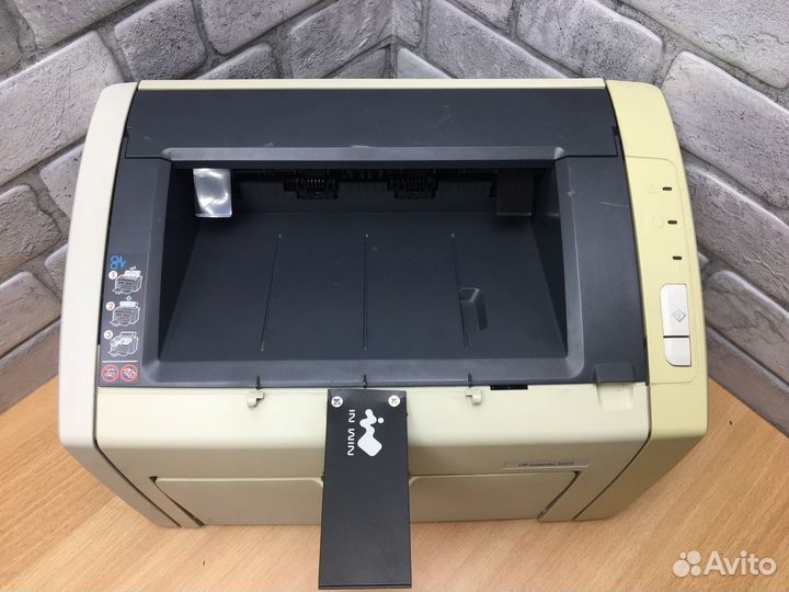 Лазерный принтер HP LaserJet 1022. Гарантия