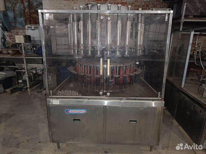 Автомат розлива гравитационный 0,5 стекло.28 голов