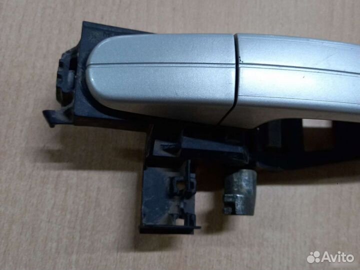 Ручка двери наружная задняя левая Ford Focus 2