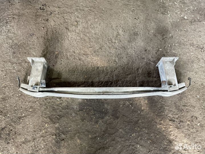 Усилитель бампера передний Ауди А4 В8