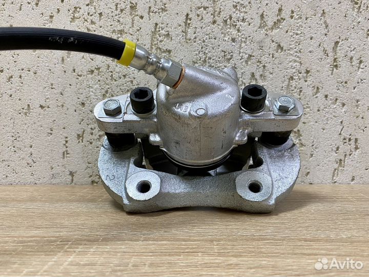 Суппорт Левый на ваз 2109-2114