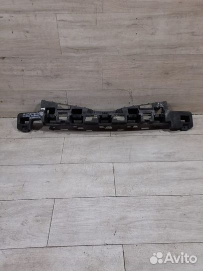 Абсорбер переднего бампера Hyundai Solaris 1