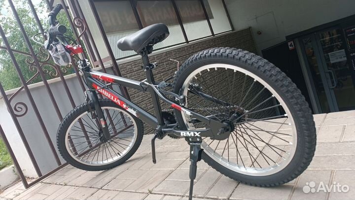 Бюджетный велосипед BMX