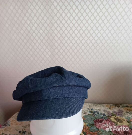 Кепка женская Zara