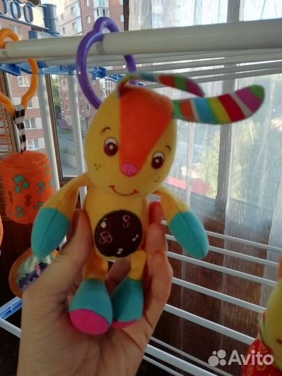 Развивающие игрушки для малышей