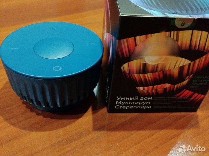 Умная колонка стрео
