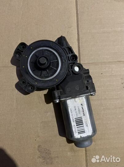 Моторчик стеклоподъёмника Hyundai Solaris Kia Rio