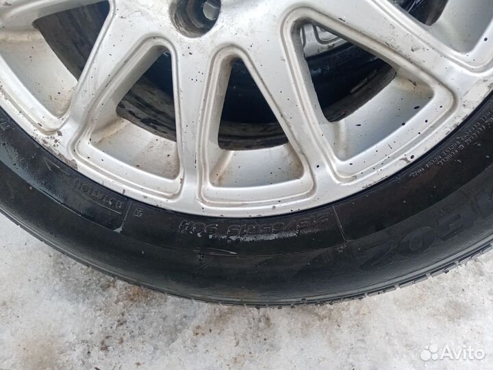 Hankook Optimo ME02 215/65 R15