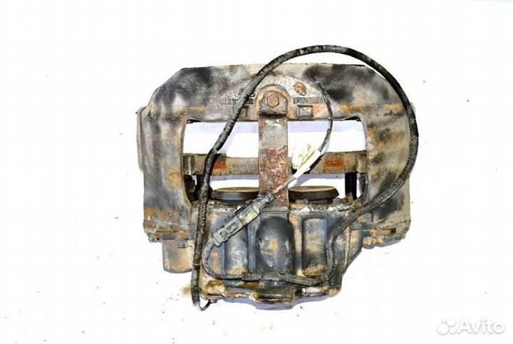 Суппорт ведущего моста, левый renault trucks Premi