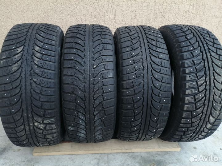 GT Radial Champiro IcePro SUV 255/50 R19