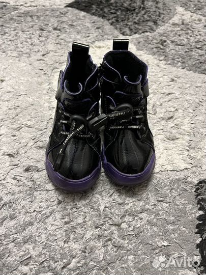 Ботинки для девочки 21