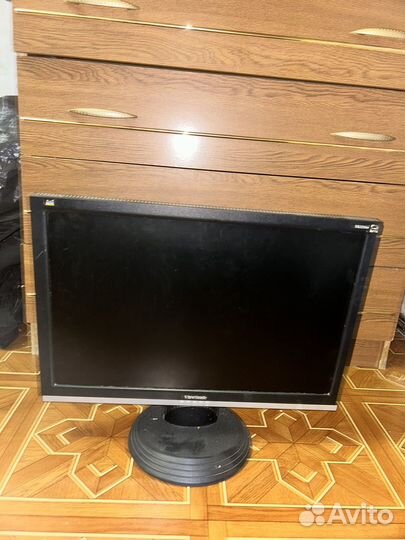 Монитор 22