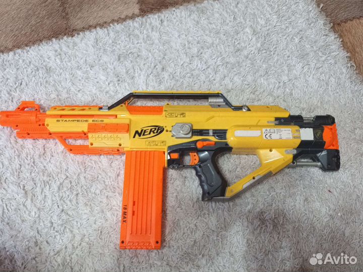 Бластер nerf