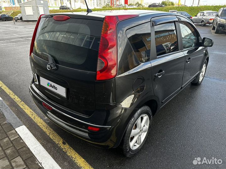 Nissan Note 1.6 AT, 2007, 217 672 км