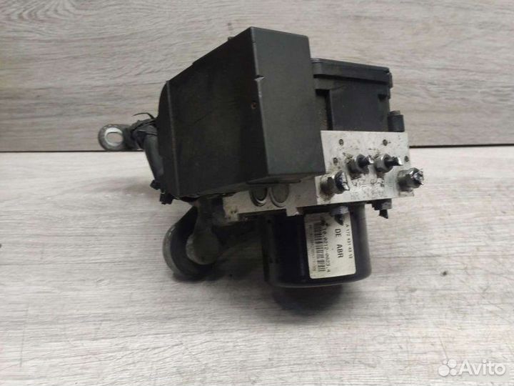 Блок ABS Mercedes C W204