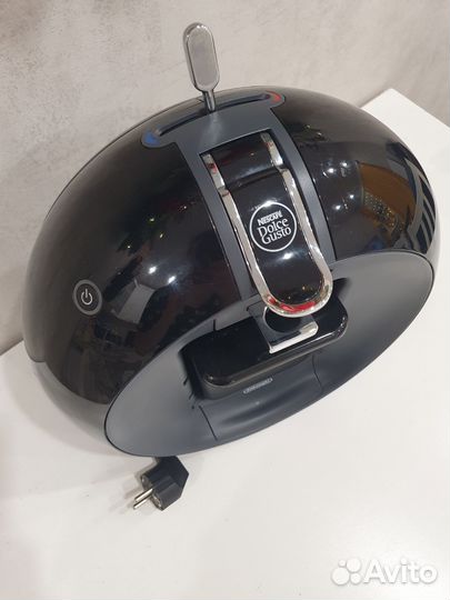 Капсульная кофемашина DeLonghi Nescafe Dolce Gusto