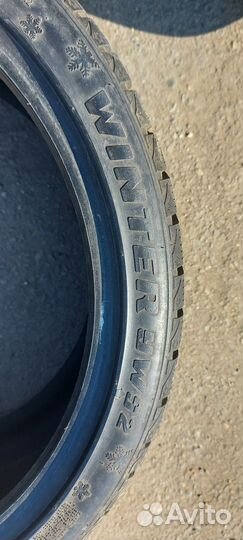Jinyu YW52 255/35 R19