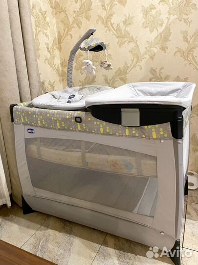 Кровать-манеж Chicco Lullaby Silver