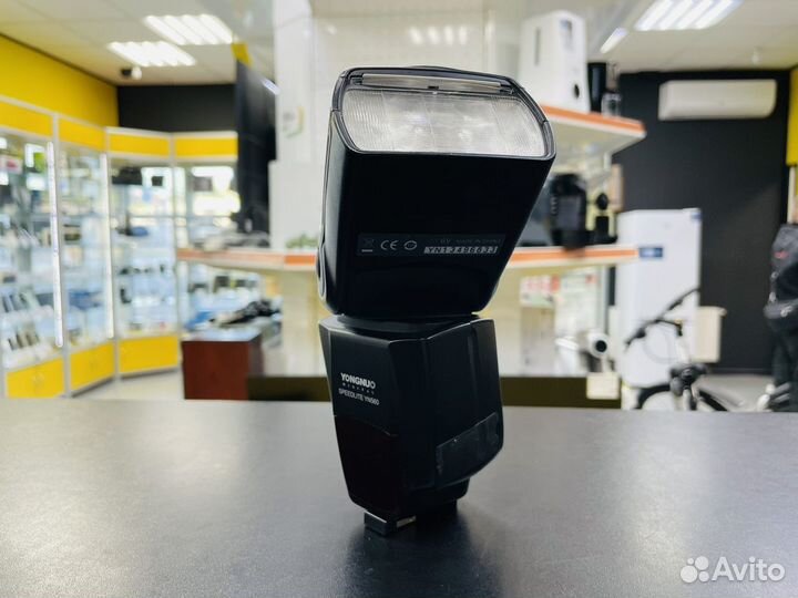 Вспышка YongNuo Speedlite YN560 / Sony