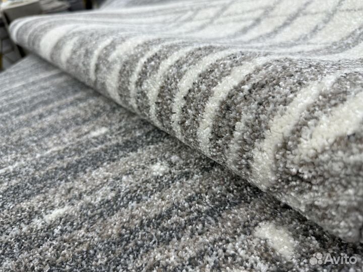 Ковер новый 100х200 овал, Турция