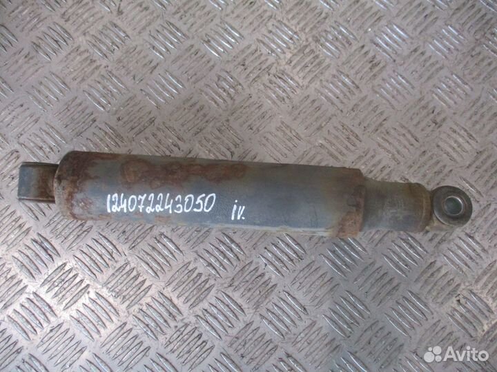 Амортизатор переднего моста Iveco 504052220