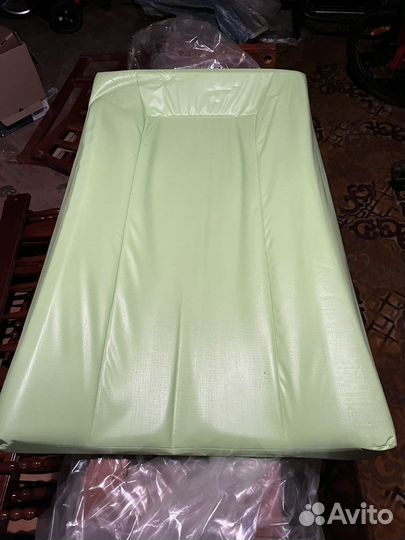 Накладка на стол для пеленания малышей