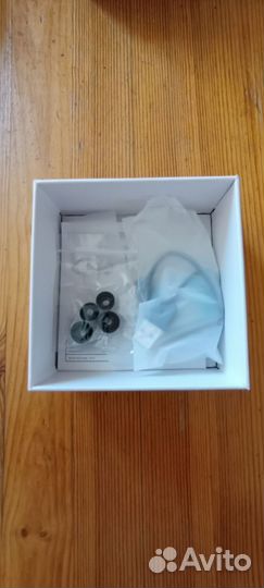 Беспроводные наушники Hoco EQ8 новые