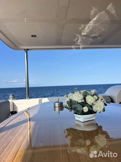 Круиз на частной яхте Majesty 85 из Москвы