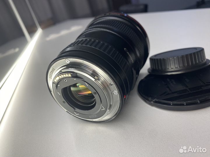 Объектив Canon EF 17-40 L F4