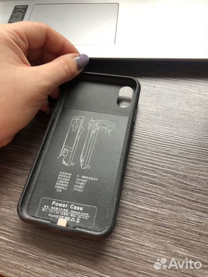 Чехол с зарядкой для iPhone 11