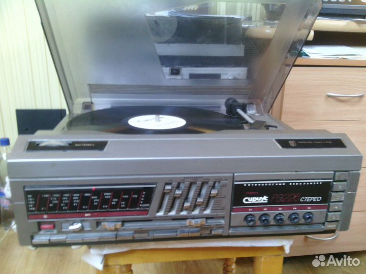 Проигрыватель винила СССР. большой ассортимент