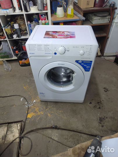 Стиральная машина автомат