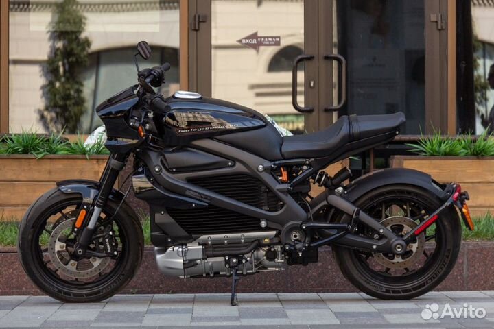 Электромотоцикл harley-davidson livewire one