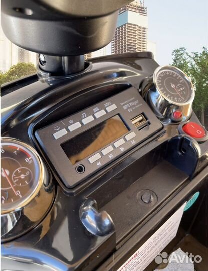 Машинка-каталка