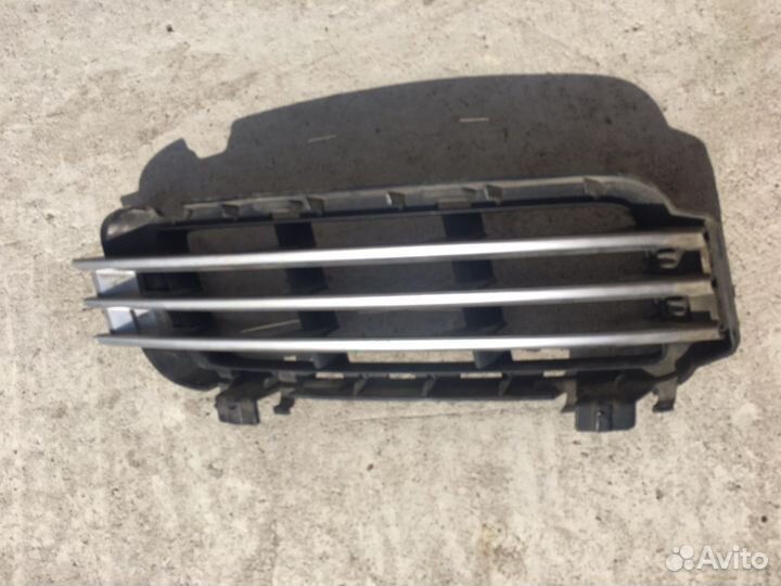 Решетка переднего бампера Range Rover L405