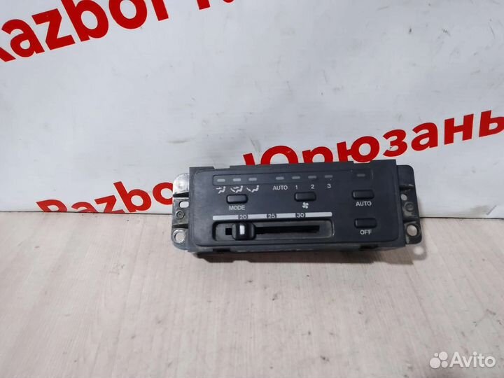 Блок управления печкой Mazda Bongo Friendee