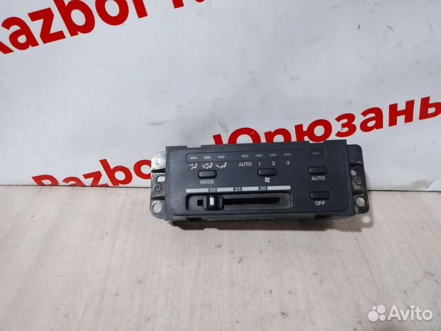 Блок управления печкой Mazda Bongo Friendee