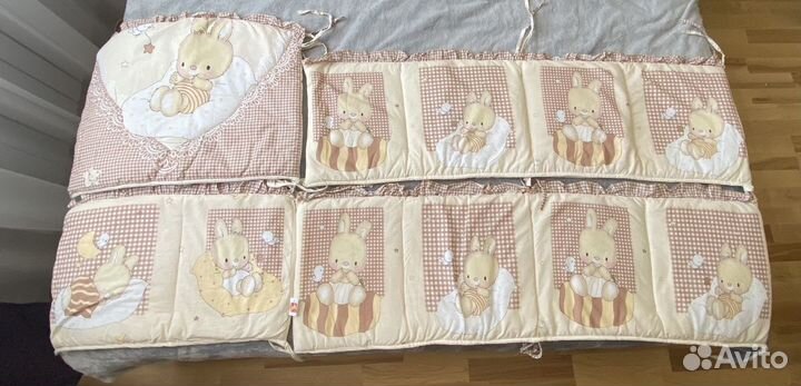 Бортики в кроватку