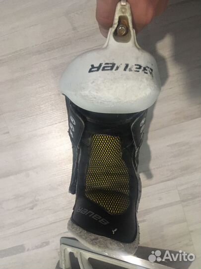 Коньки вратарские