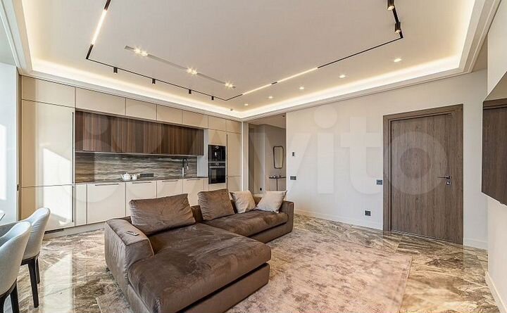 5-к. квартира, 256 м², 16/16 эт.