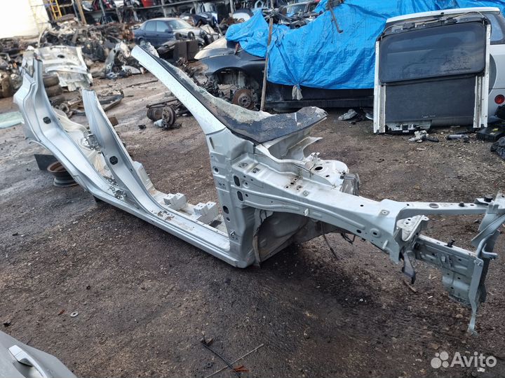 Правая бочина порог со стойками Nissan Qashqai J11