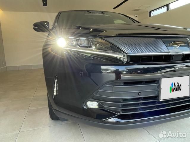 Toyota Harrier 2.0 AT, 2019, 35 000 км