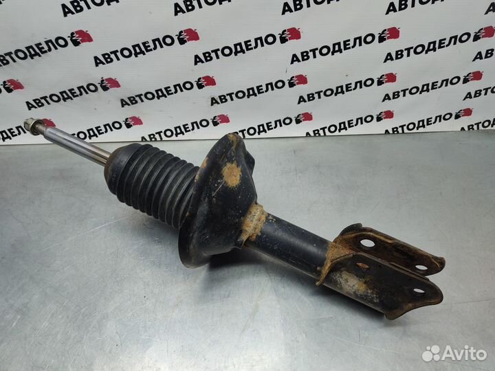 Амортизатор передний Subaru Legacy BG 1994 г.в