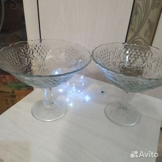 Ваза для фруктов на ножке СССР. 2 штуки