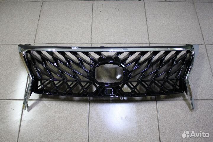 Lexus LX570 2012-2015 решетка радиатора TRD K8VW2