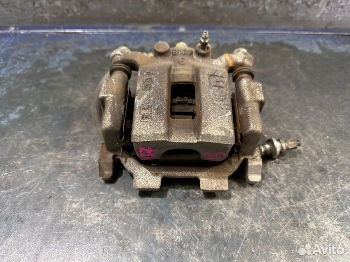 Суппорт задний левый Infiniti Q50 V37 M274 2.0T