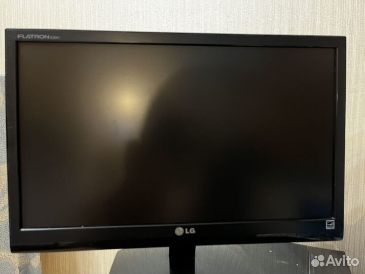 Монитор Lg E2041